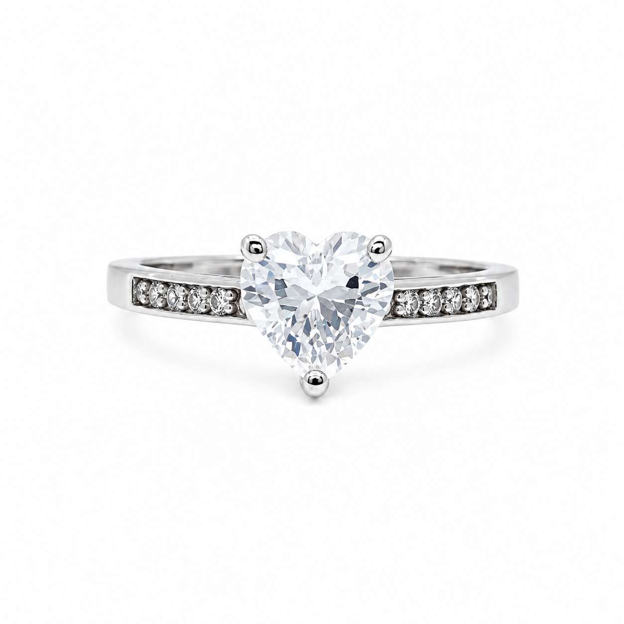 Anello Solitario Cuore in Argento