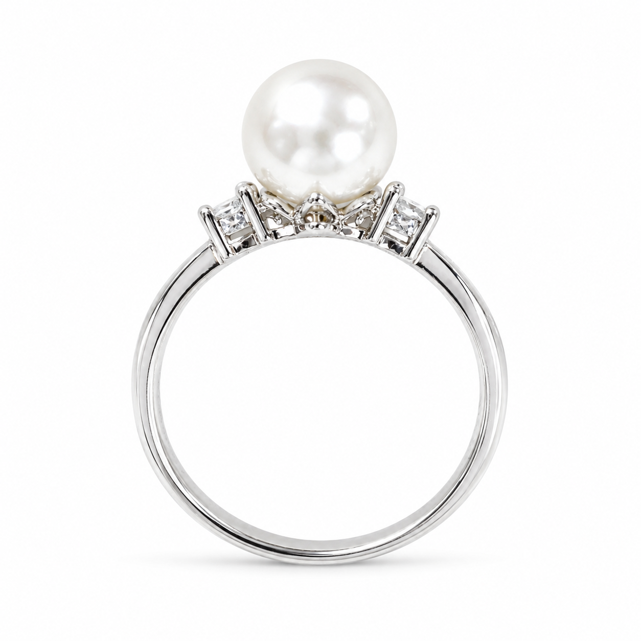 Anello Perla Elegance con Zirconi Bianchi e Finitura Argento