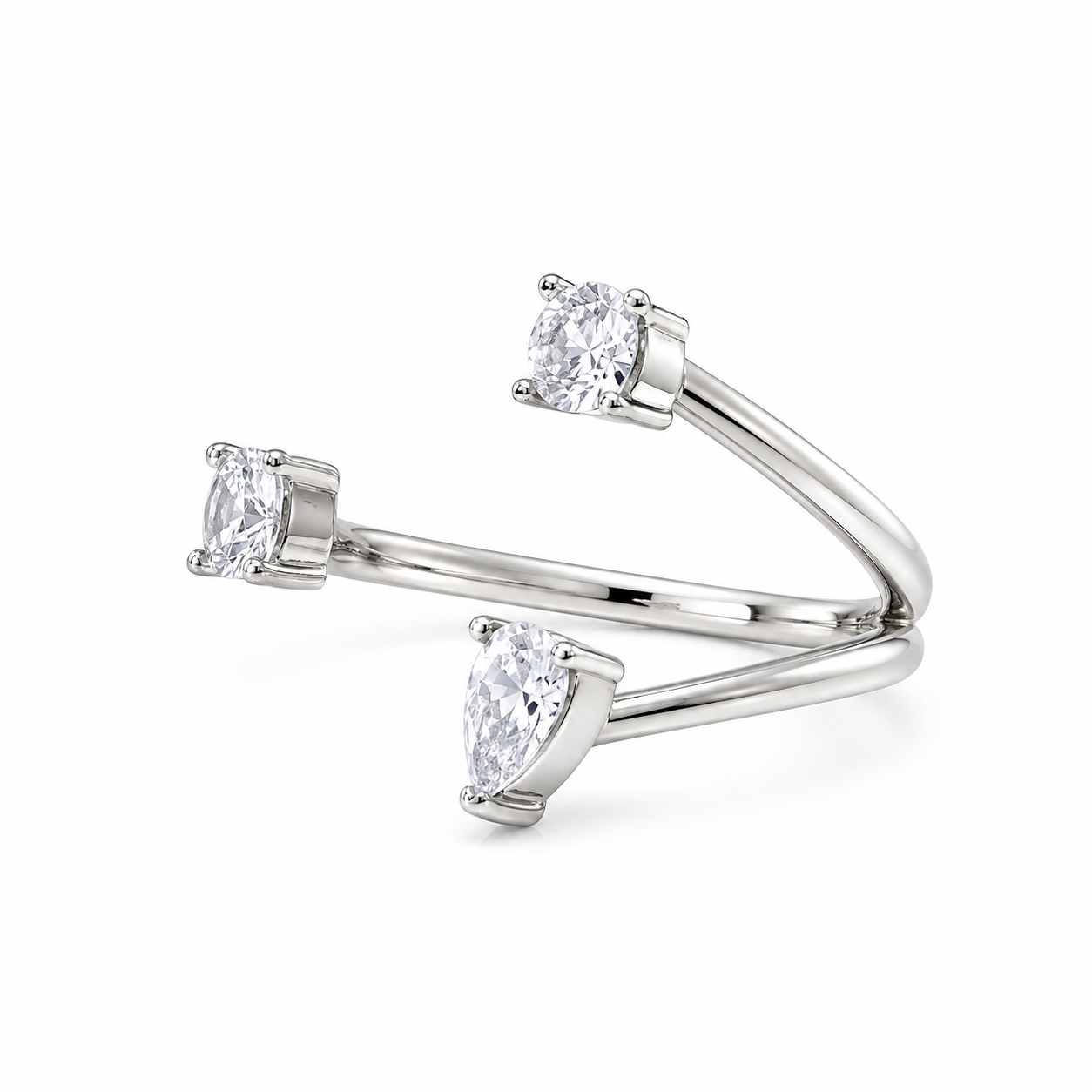 Anello Aperto Design Moderno in Argento 925 con Zirconi Multitaglio