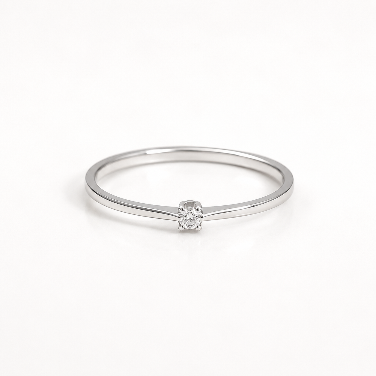 Anello Solitario in Oro Bianco 9kt con Zircone Bianco