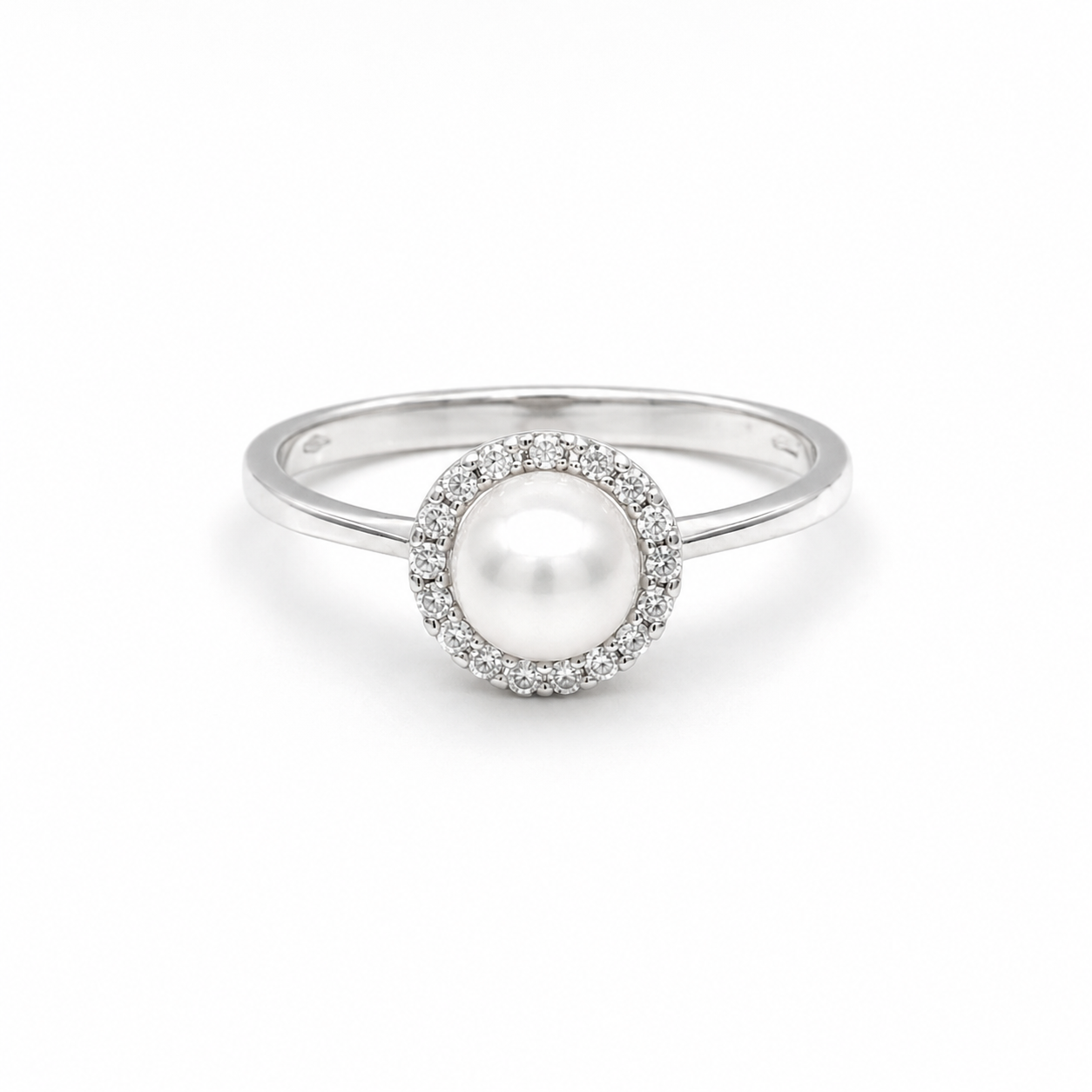 Anello in Oro Bianco 9kt con Perla e Zirconi Bianchi